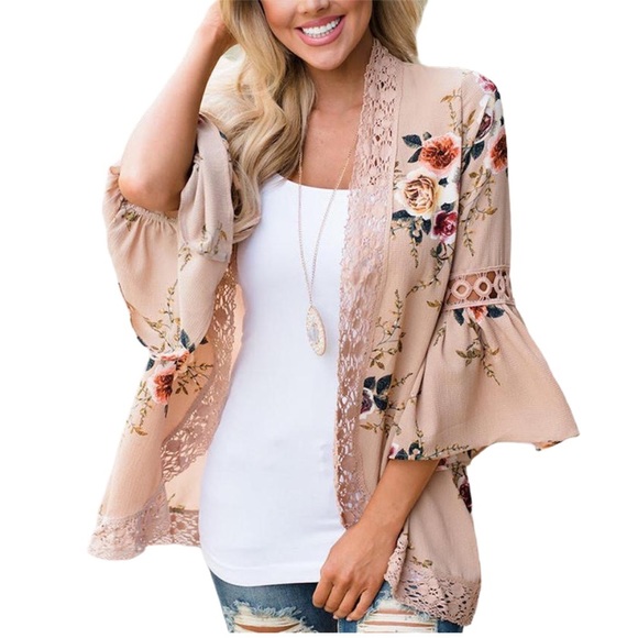 Sweaters - Tan Bell Sleeve Kimono